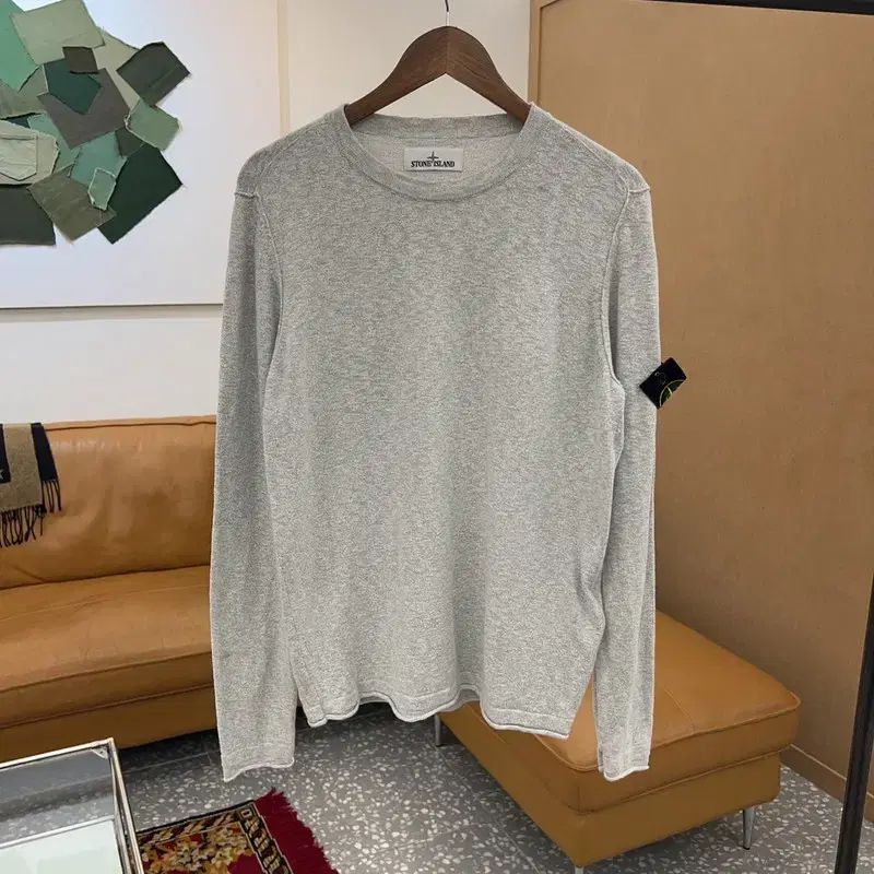 9839【美品・正規品確認済み】ストーンアイランド☆ワッペン付きLサイズニット 9839【美品・正規品確認済み】ストーンアイランド☆ワッペン付き