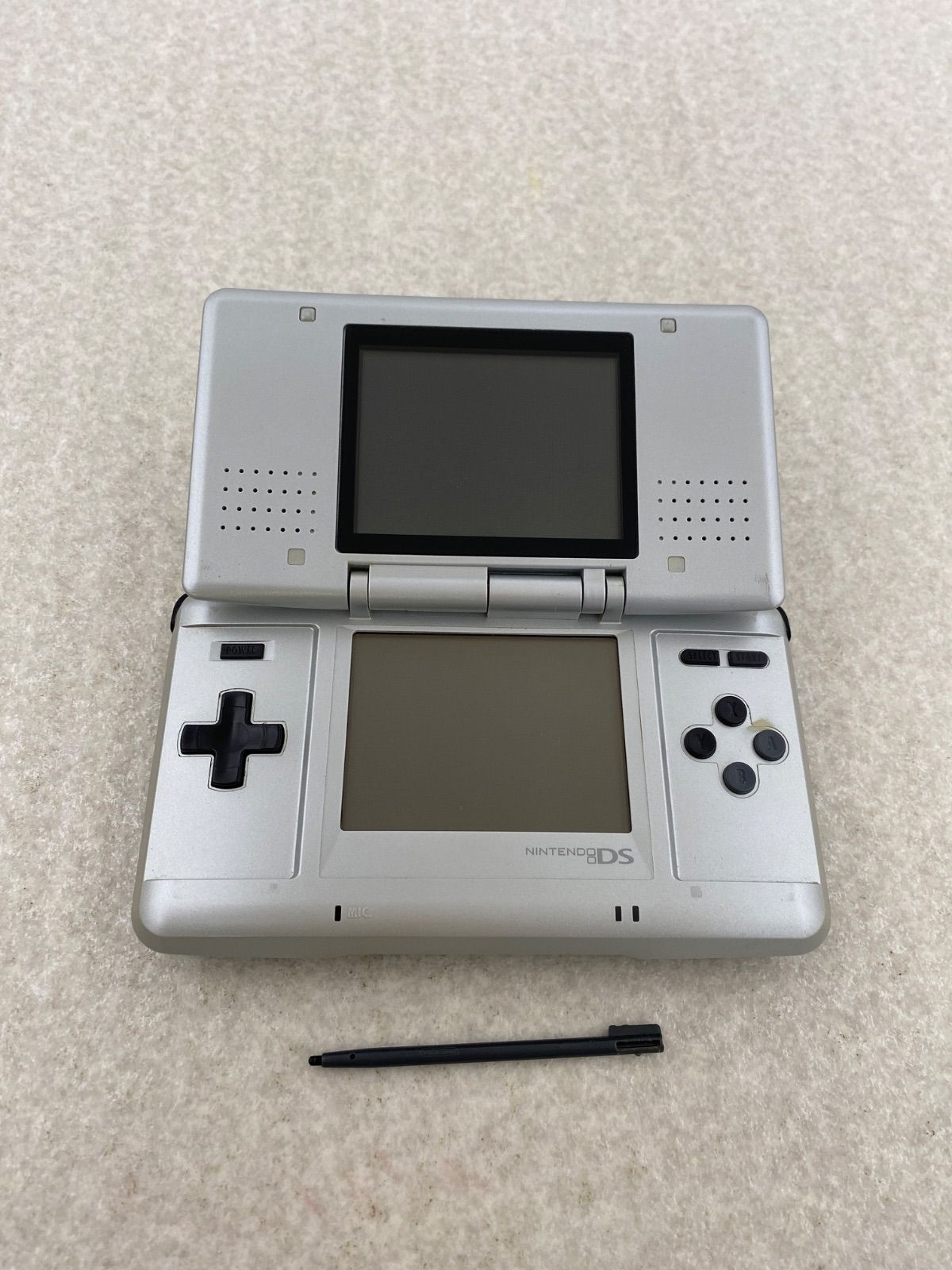 初代DS ニンテンドー DS 初代 シルバー 本体 - メルカリ