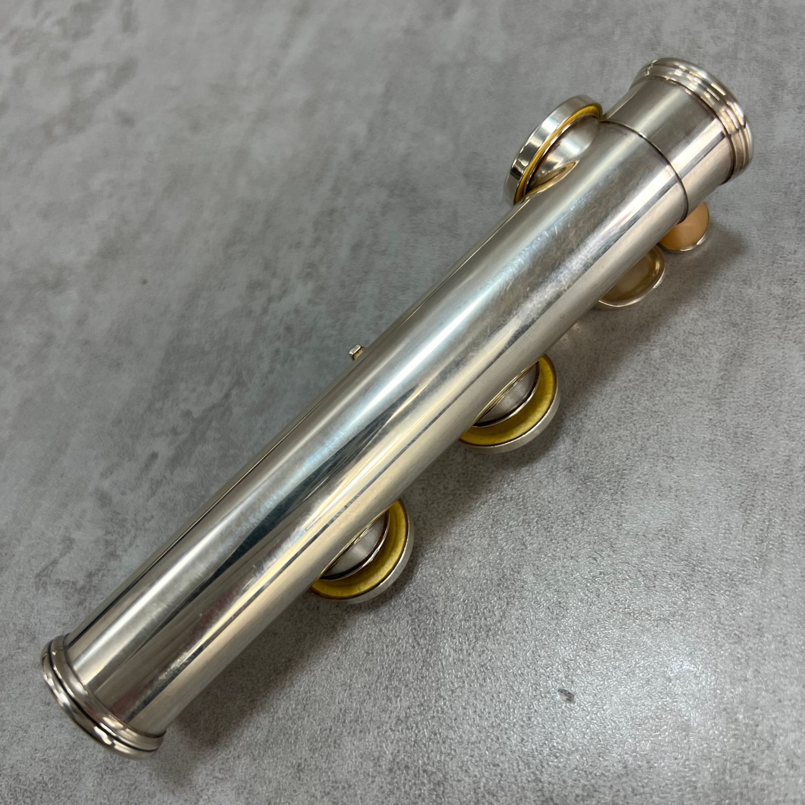 ヤマハ　フルート　Flute　YFL211 後期モデル　Eメカニズム　銀メッキ ヤマハ フルート Flute YFL211 後期モデル Eメカニズム 銀メッキ