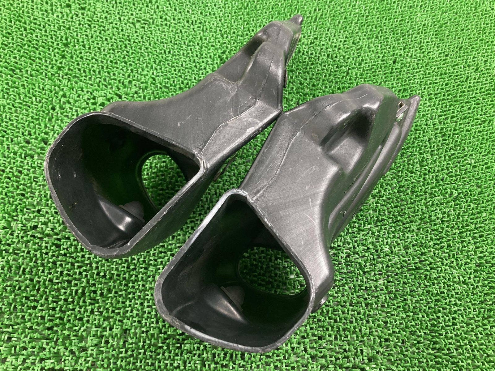 ZX-7R エアインテークダクト 左右 14073-1643A/14073-1644A カワサキ