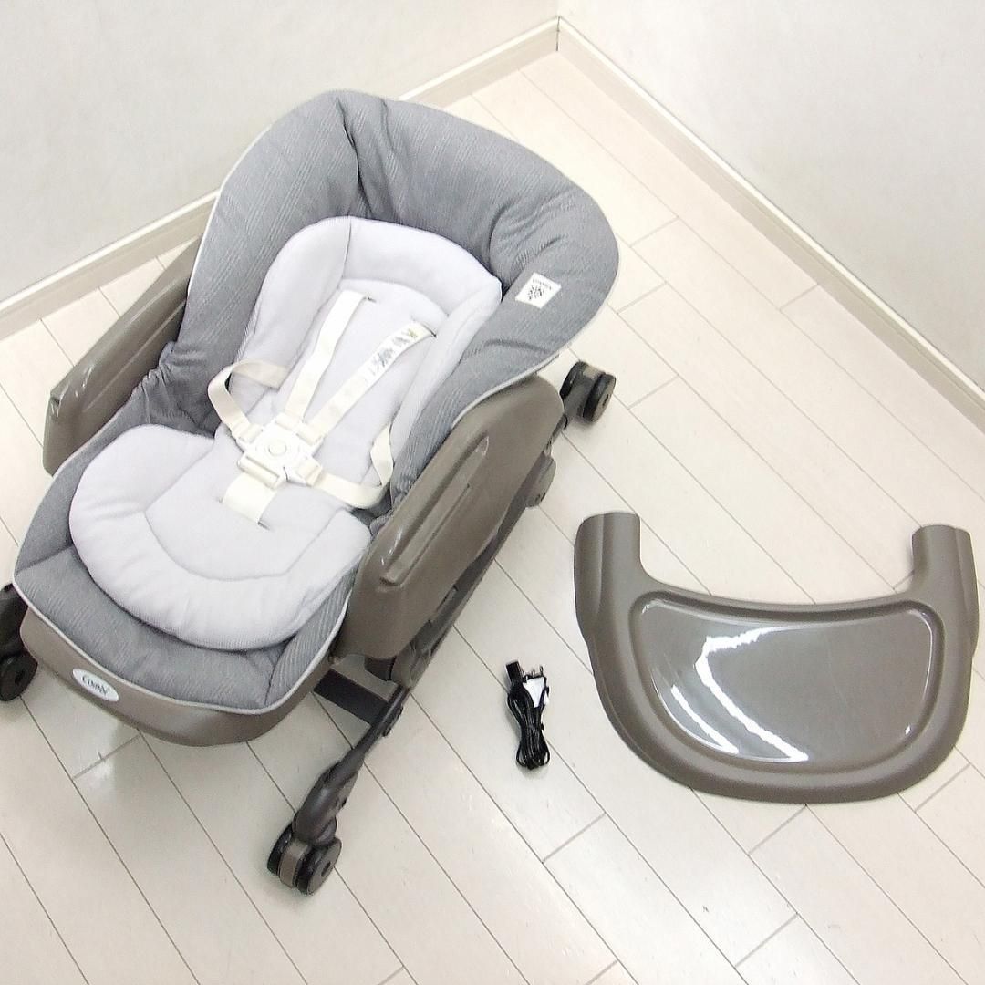 新生児〜 Combi ネムリラ オートスウィング 電動 ハイローチェア