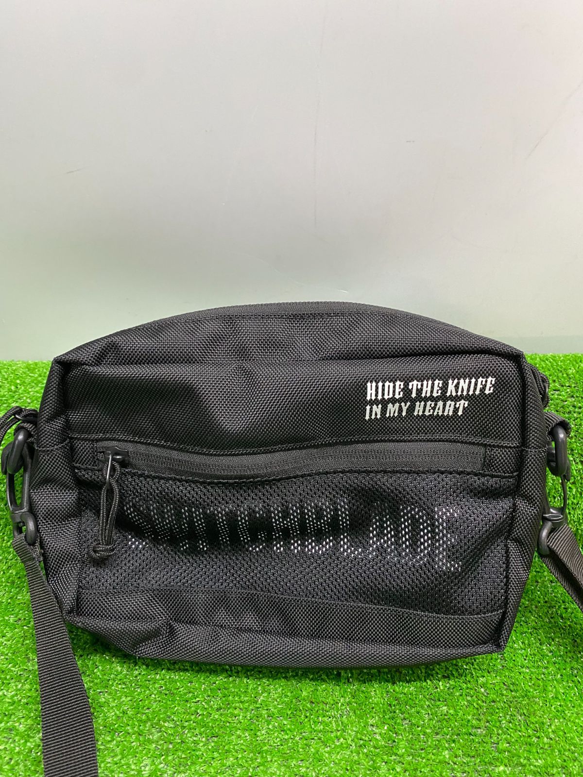 ○NEW ERA×SWITCHBLADE ニューエラ/スイッチブレード ショルダーポーチ 