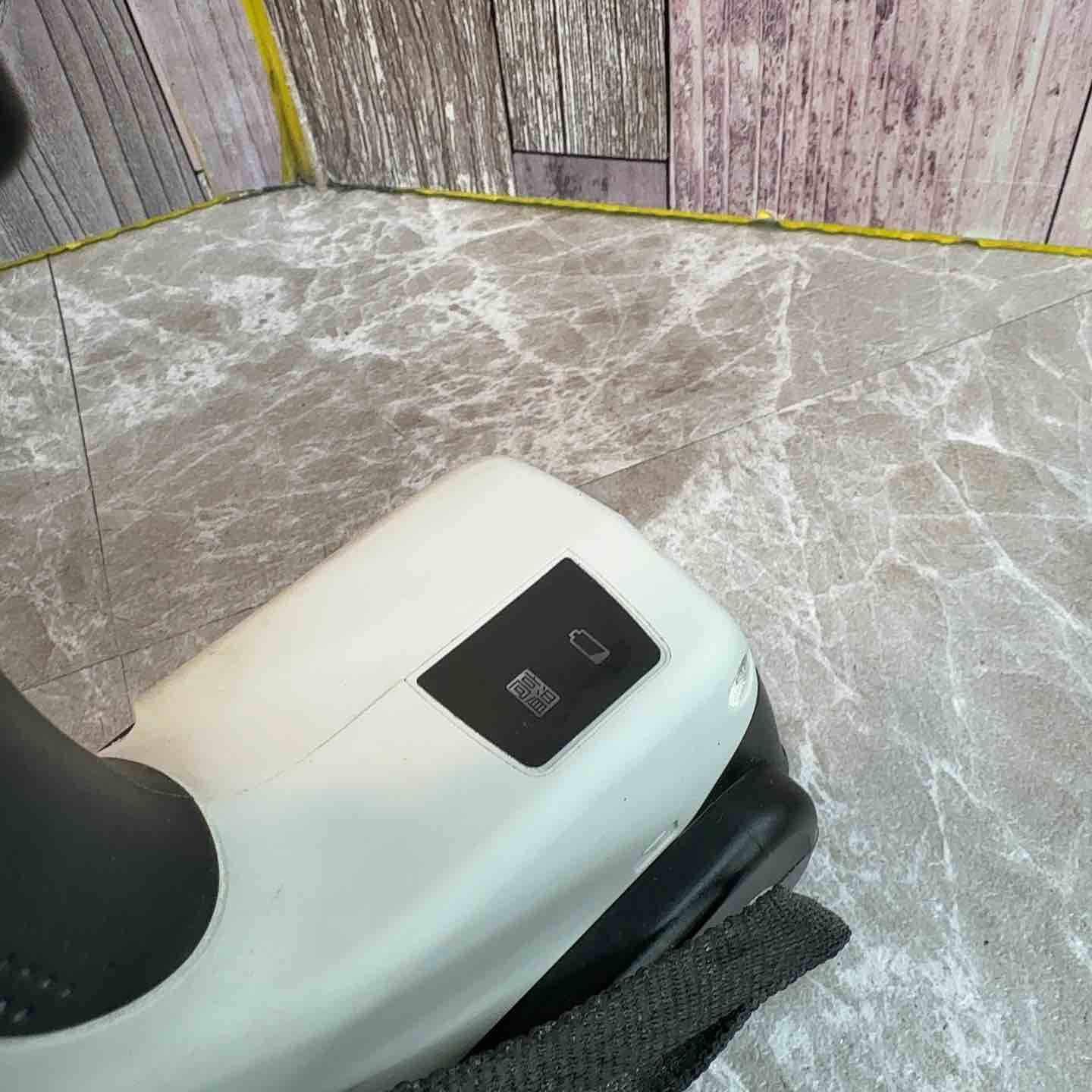 Panasonic コードレス角穴カッター