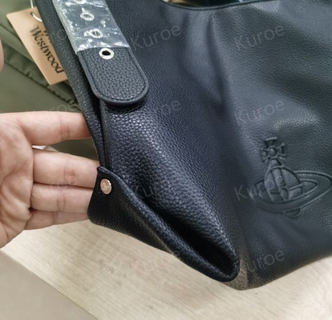 ★vivienne westwood★MAXIMEロゴレザー ショルダーバッグ Maxime Shoulder Bag in BLACK | Vivienne Westwood®