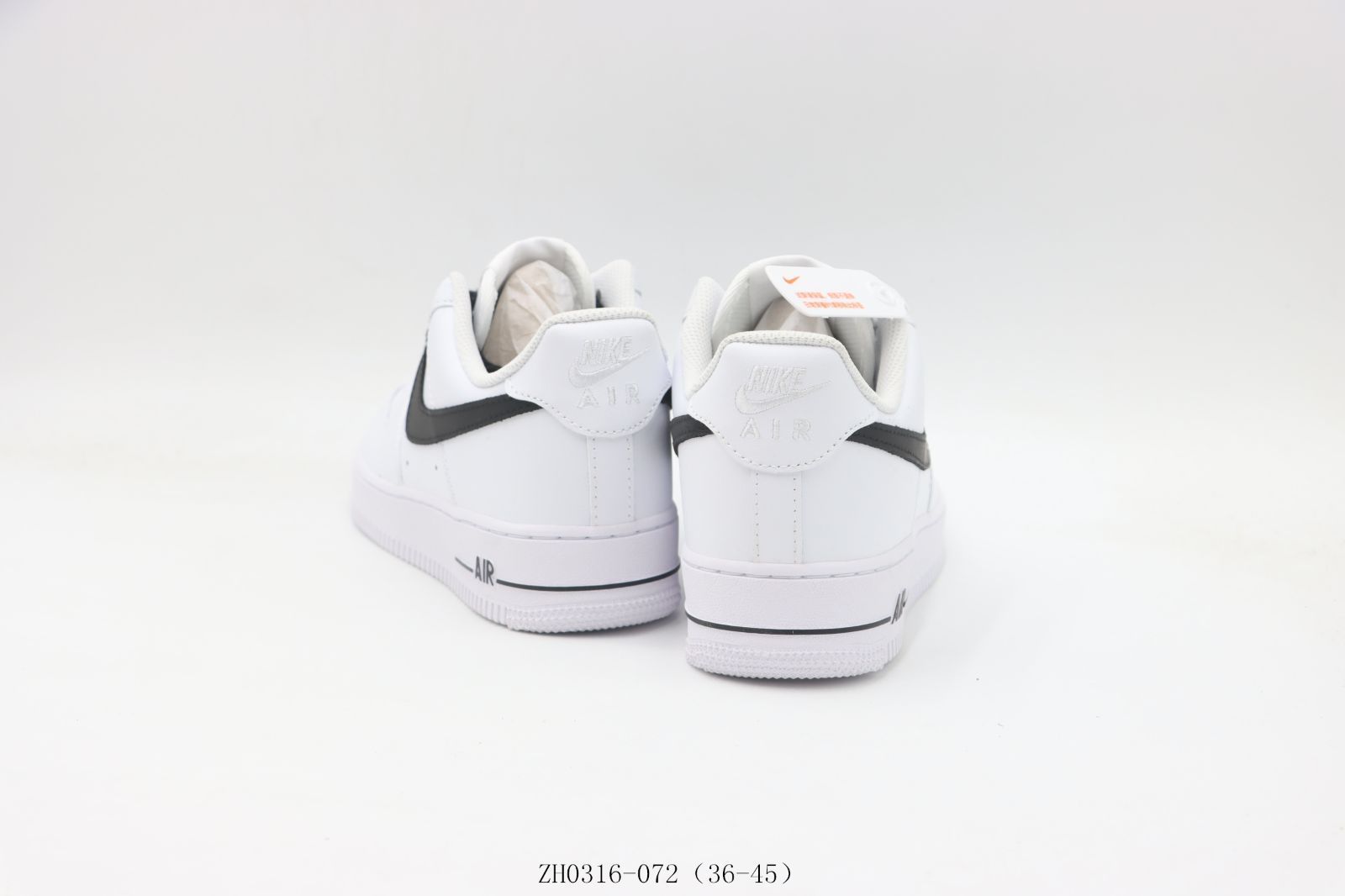 Nike Air Force 1 ホワイトスニーカー　24.0センチ NIKE AIR FORCE 1 LOW '07 XX White Studded ナイキ エア