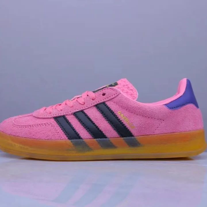 新品 adidas ガゼル インドア ブリスピンク/コアブラック/カレッジパープル IE7002