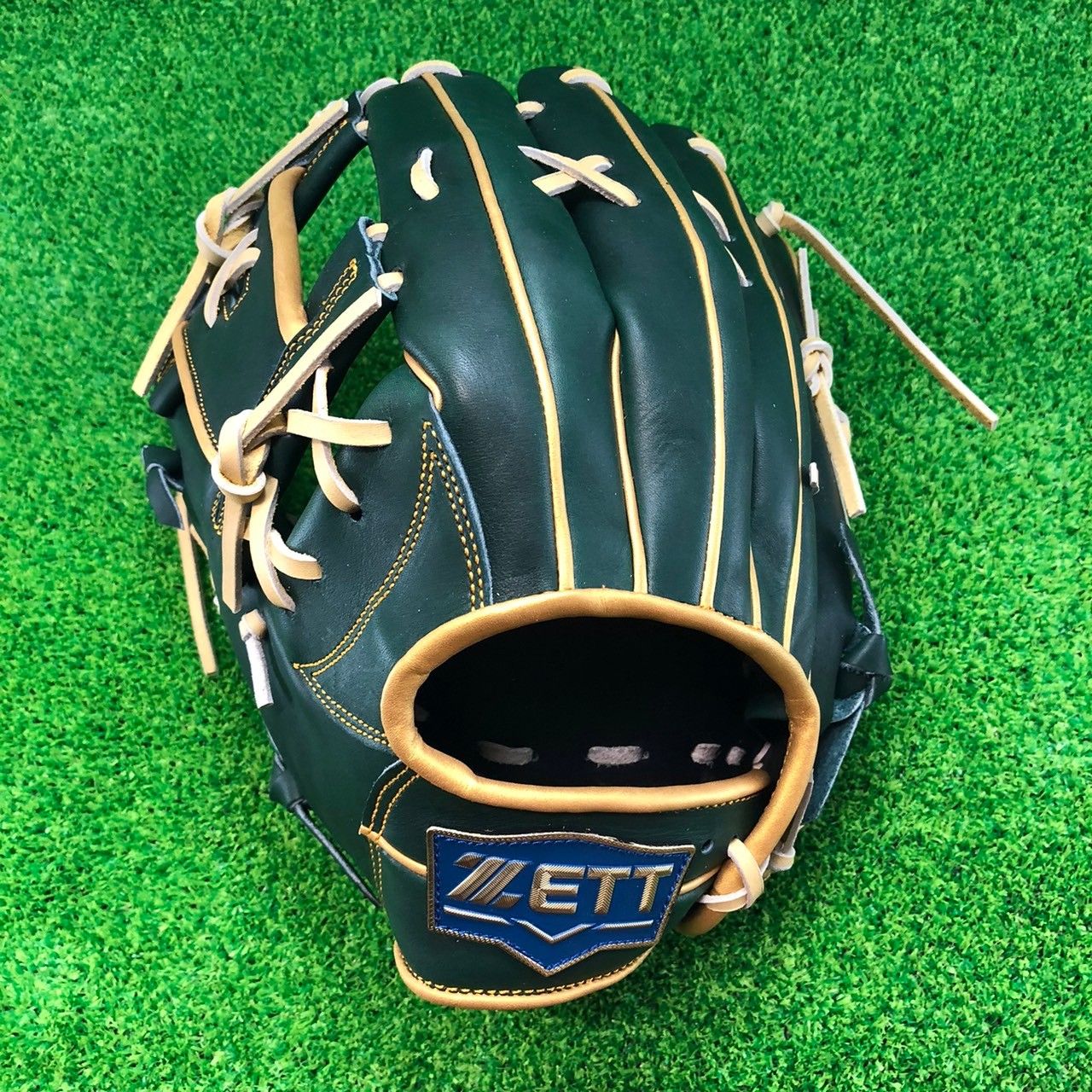 ZETT ゼット 内野手用 硬式野球 海外 グローブ 左投げ 955 ZETT - ゼット ZETT 956 内野手用 硬式グローブ 内野用 左投げ