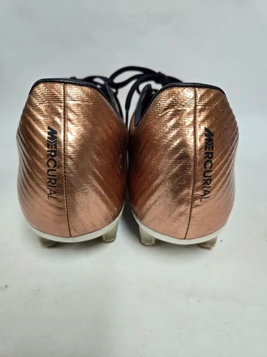 スタッズシューズ 280mm