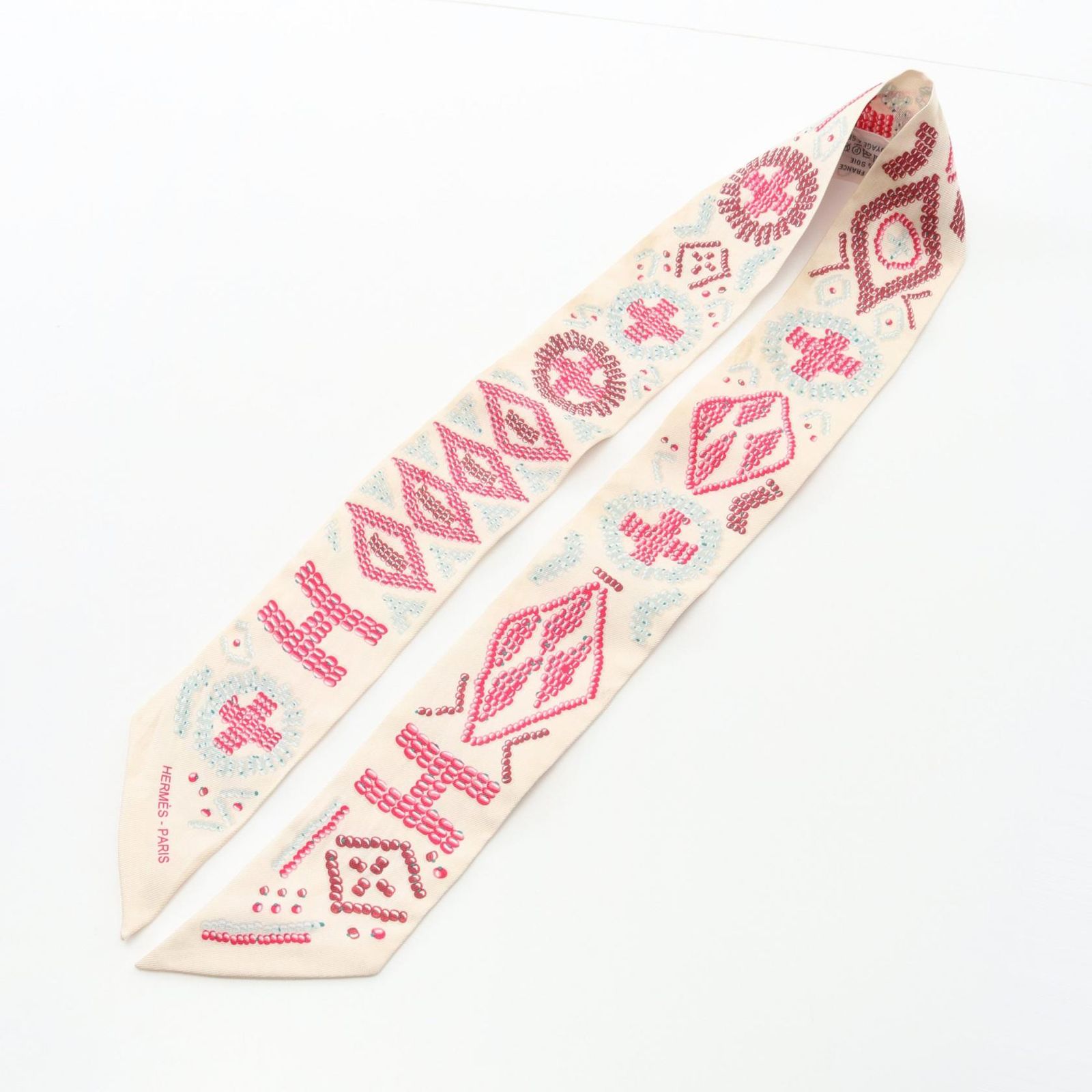 エルメスツイリー KELLY EN PERLES クレーム/フランボワーズ エルメス ツイリー KELLY EN PERLES ケリーアンペルル ツイリー