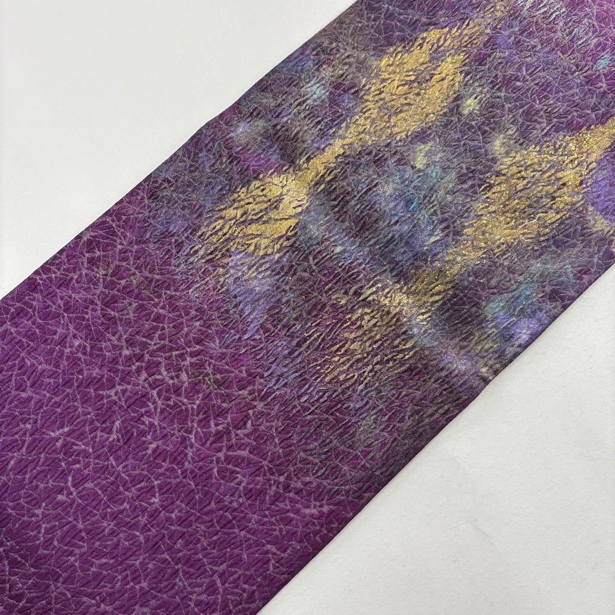 袋帯 美品 名品 幾何学模様 銀糸 金彩 青 お太鼓柄 正絹 【中古