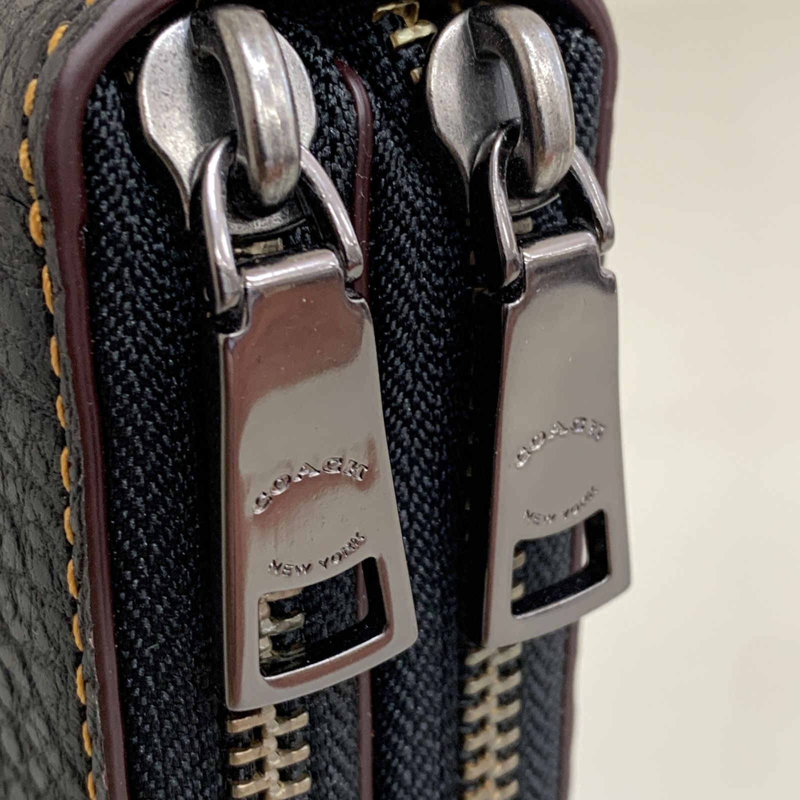 GT1【中古品】COACH コーチ セカンドバッグ 財布 レディース GT1【中古品】COACH コーチ セカンドバッグ 財布 レディース