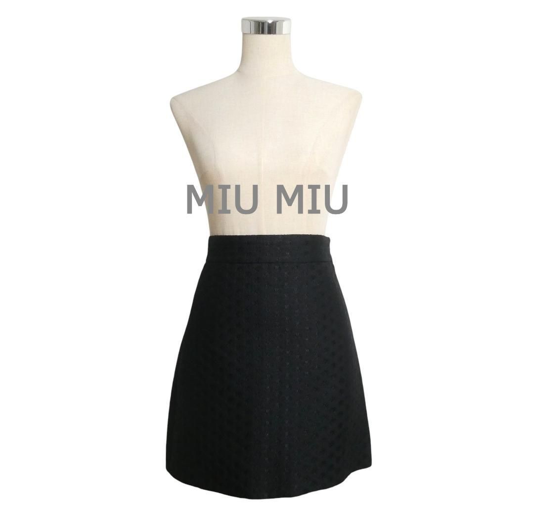 美品 MIU MIU ミュウミュウ サイズ38 台形 スカート 花柄 総柄