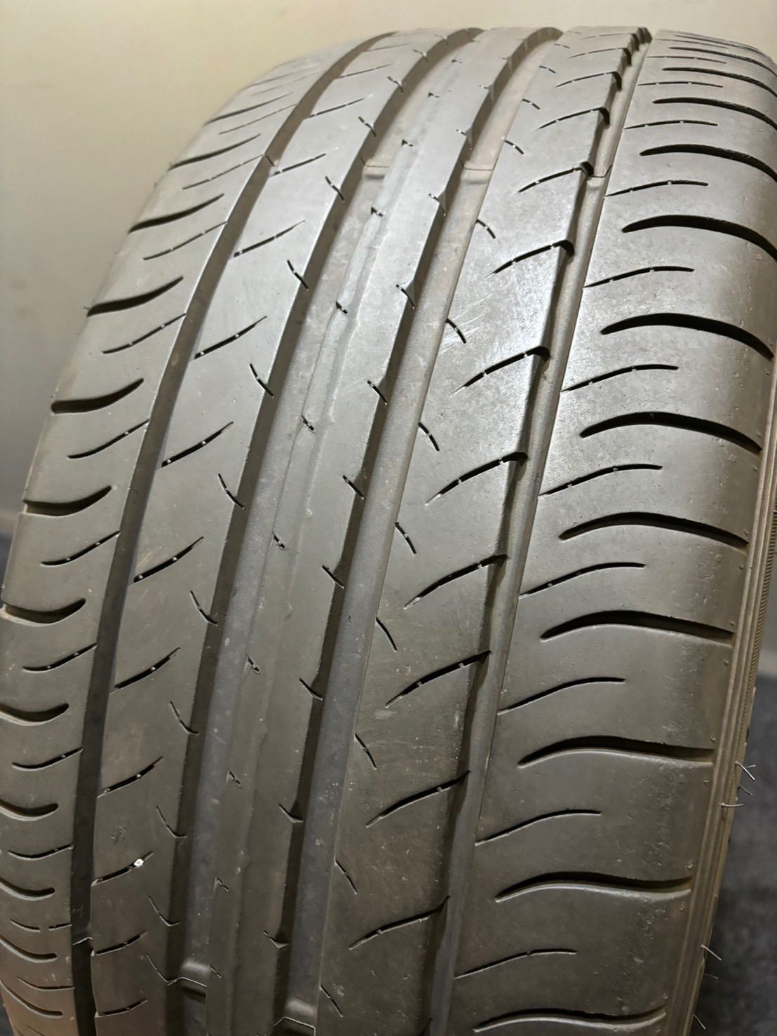 ★235/45R18 DUNLOP/SP SPORT MAXX 050 21年製 夏タイヤ サマータイヤ 1本 ダンロップ カムリ マークX スカイライン (2-G791)