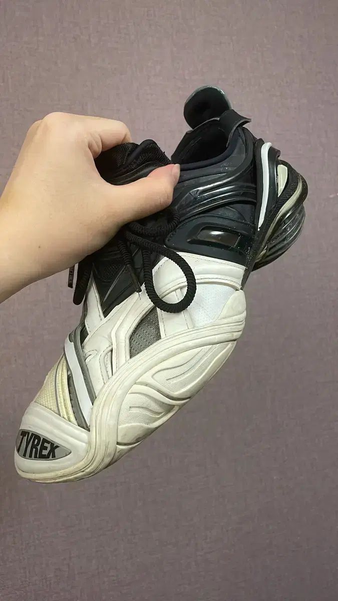 balenciaga tyrex 42タイレックス バレンシアガ BALENCIAGA TYREX