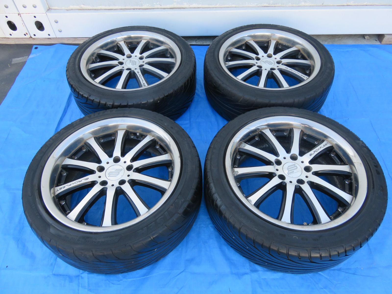 SFC2812|RAYS BLACK FLEET 18インチ 18×8J 33 5穴 PCD114.3 ホイールタイヤ 225|45ZR18 2019年製 ４本セット|クラウン フェアレディZ