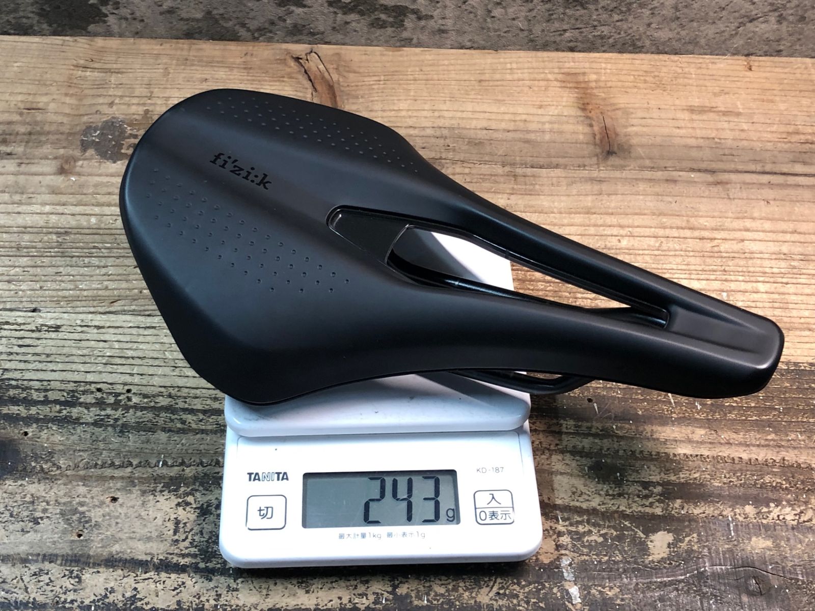 フィジーク ARGO TEMPO R3 150mm サドル fizik fizik ( フィジーク