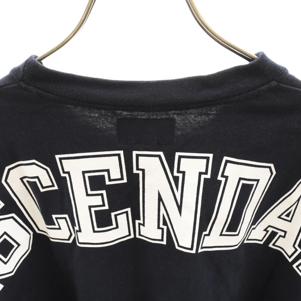 DESCENDANT (ディセンダント) バックロゴ プリント オーバー
