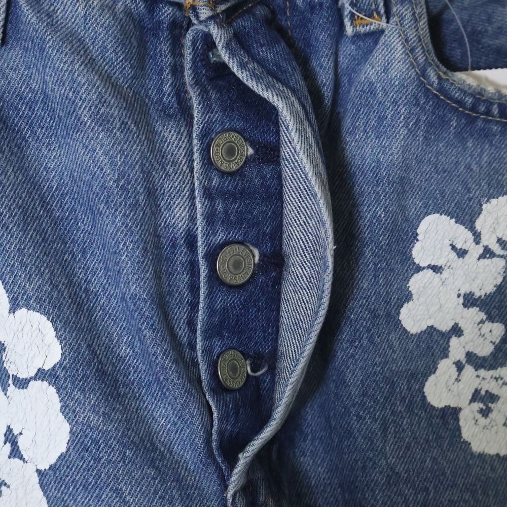 DENIM TEAR リーバイス花柄刺繍デニム