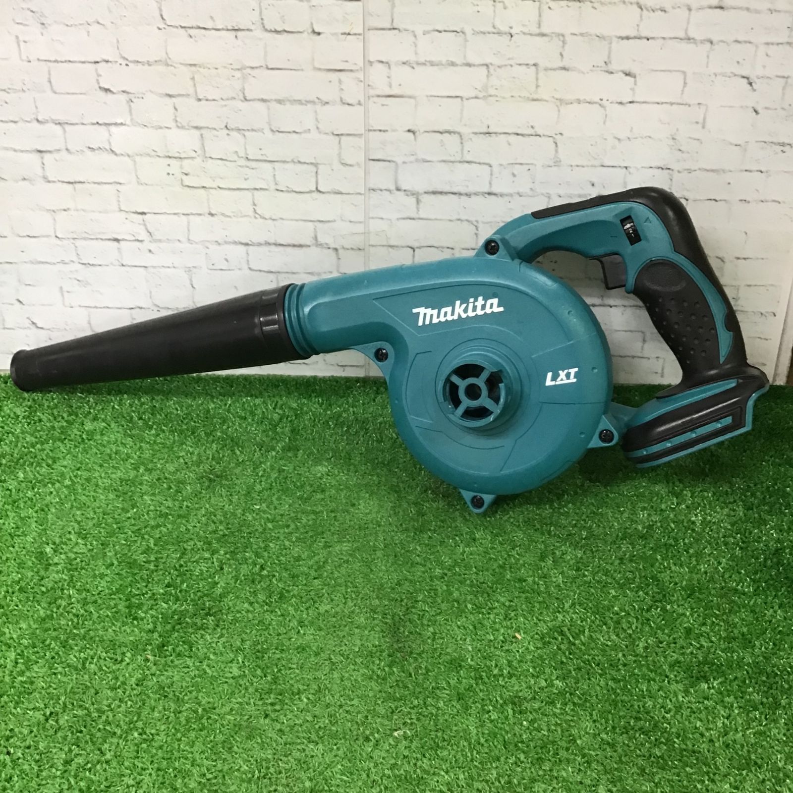 マキタ(makita) コードレスブロワ UB142DZ【町田店】