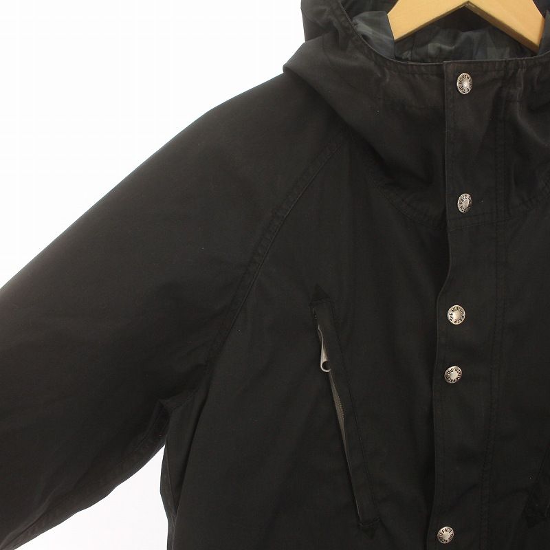 マウンテンパーカー