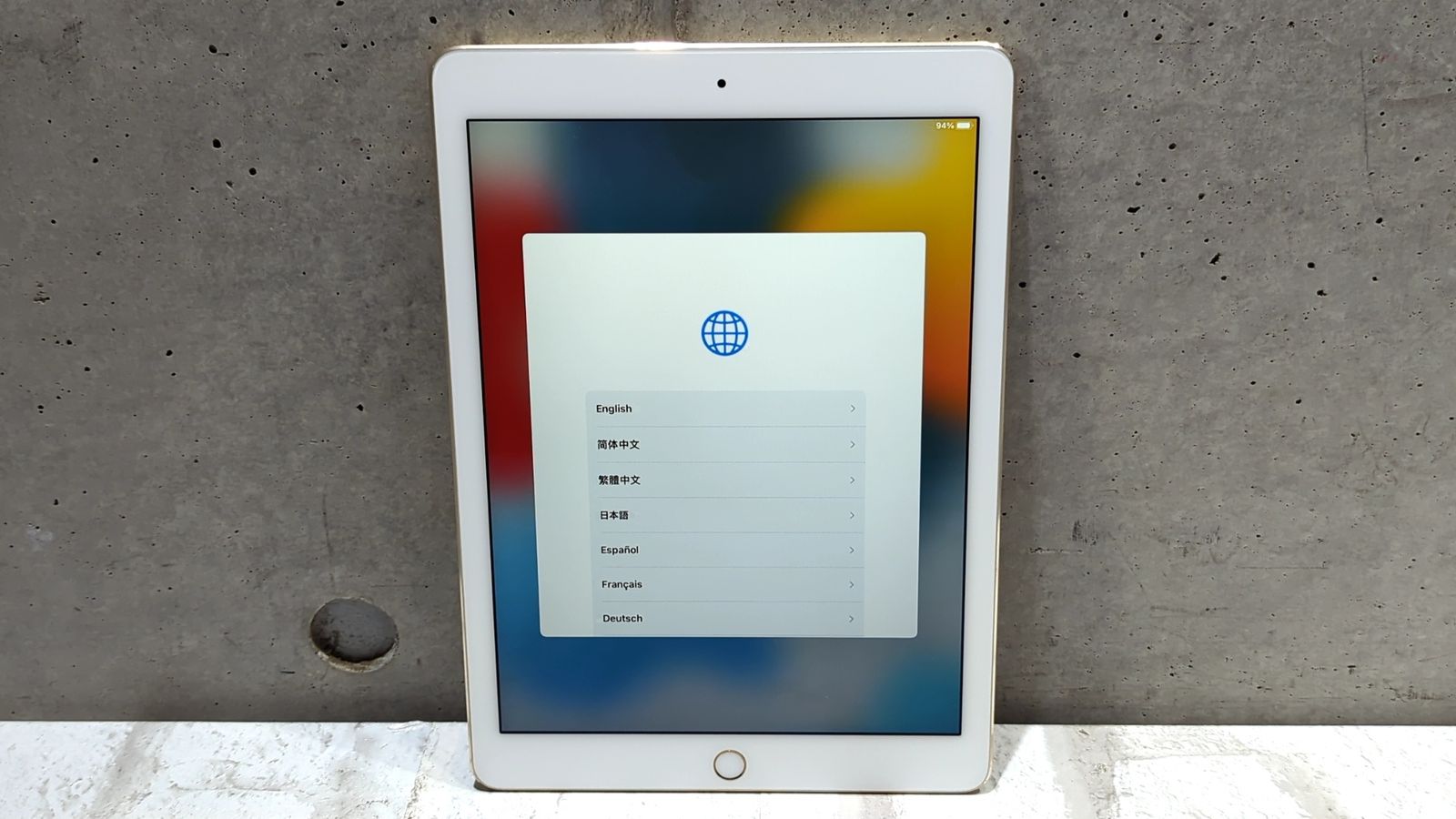 タブレット iPad Air2 64GB セルラー ゴールド 動作確認済 ケースおまけ