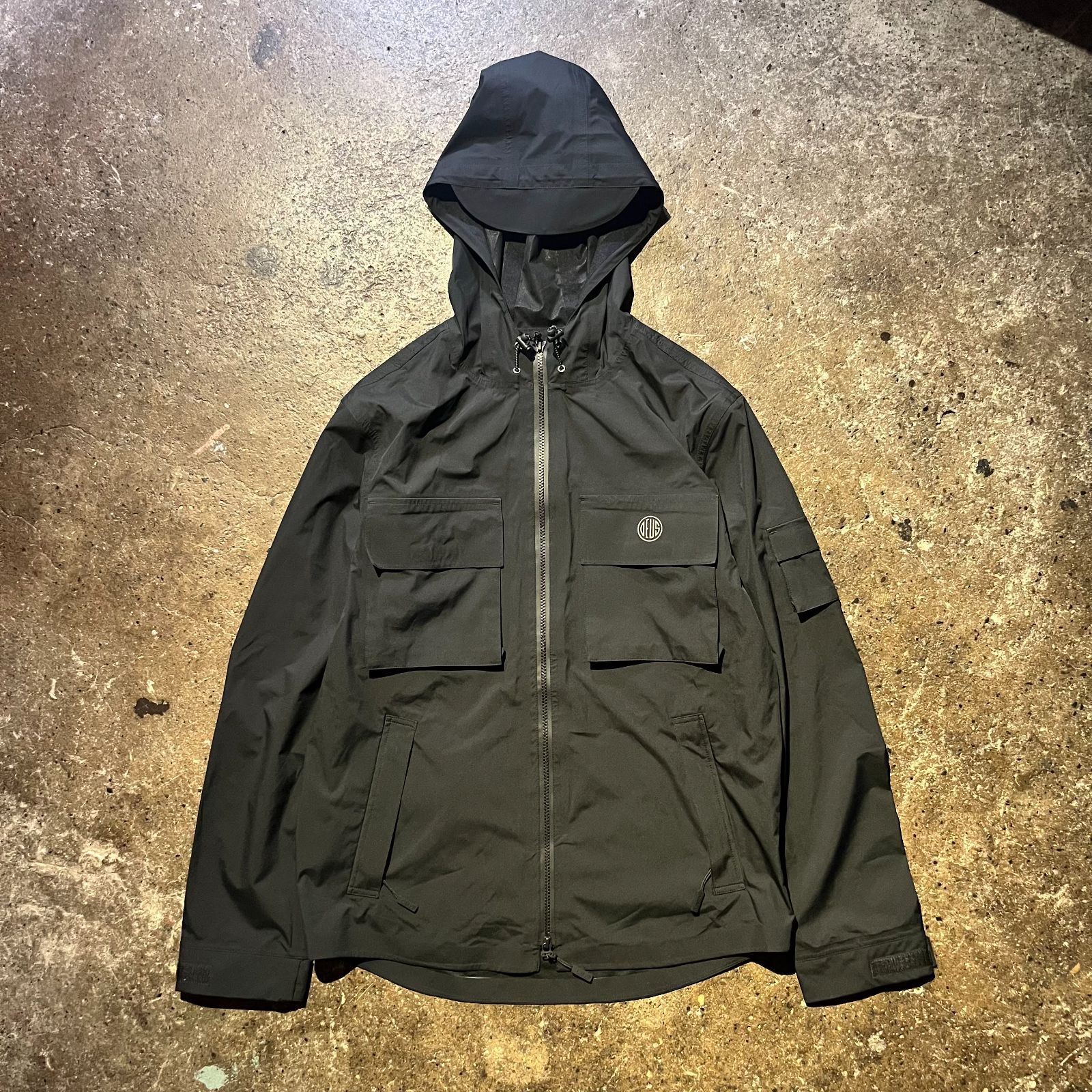 DEUS EX MACHINA NOEL WATERPROOF JACKET M デウスエクスマキナ 