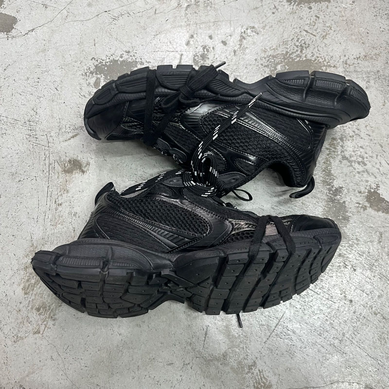 国内正規 BALENCIAGA 3XL スニーカー 734734 バレンシアガ 国内正規 BALENCIAGA 3XL スニーカー 734734 バレンシアガ