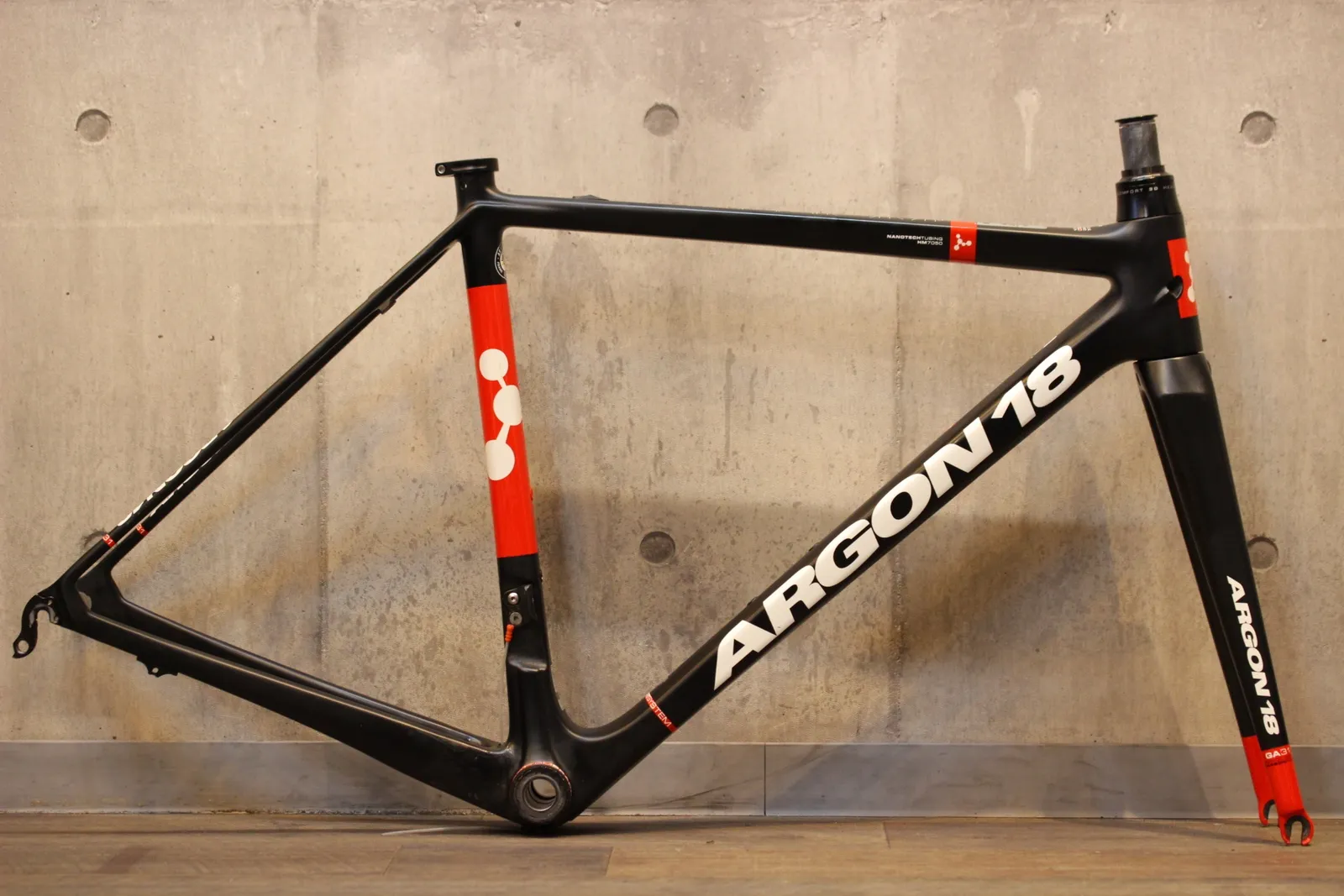 ARGON18 NITROGEN Sサイズ フルカーボン 訳あり 2025年最新】Argon18の人気アイテム - メルカリ