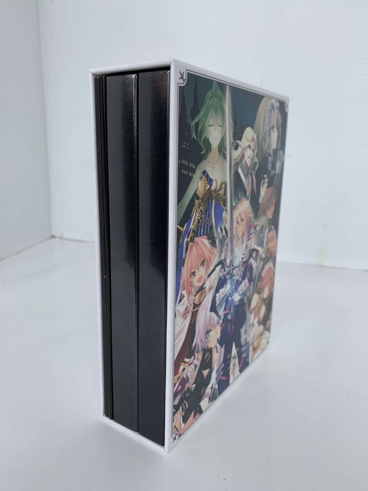 Fate/Apocrypha Blu-ray Disc Box Ⅰ〈完全生産限… Amazon.co.jp