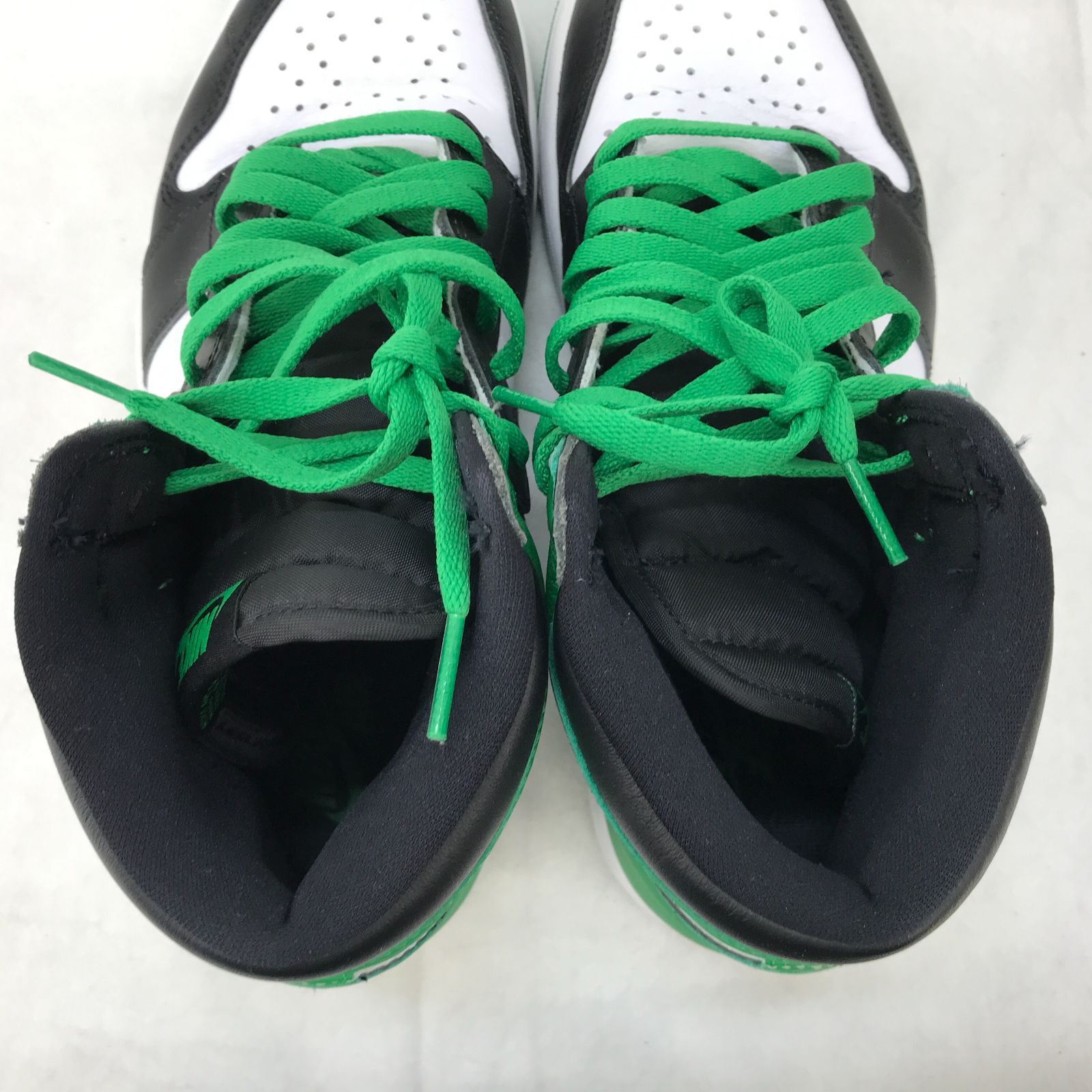 使用感あり NIKE エアジョーダン1 レトロハイ OG DZ5485-031