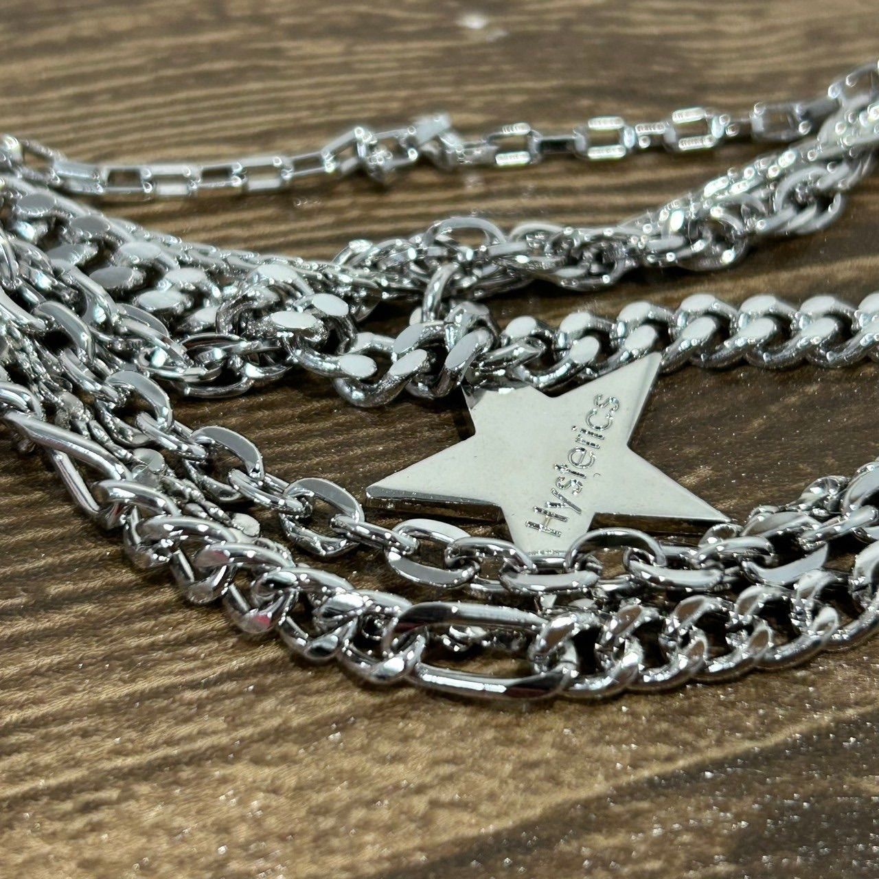 ヒステリックグラマー⬛︎ウォレットチェーン⬛︎星⬛︎スター⬛︎シルバー⬛︎ロゴ ヒステリックグラマー⬛︎ウォレットチェーン⬛︎星⬛︎スター