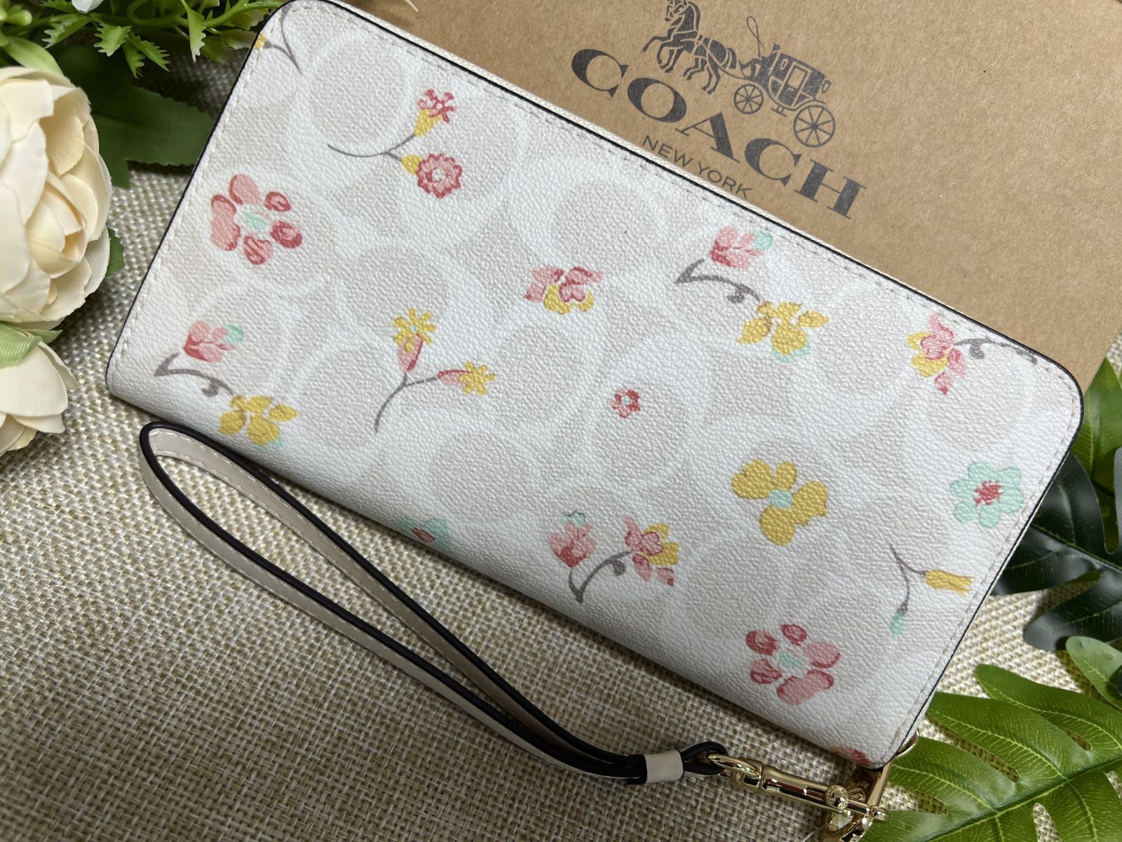 COACH 】Slim Accordion Wallet カラフル フラワー お財布 ☆-