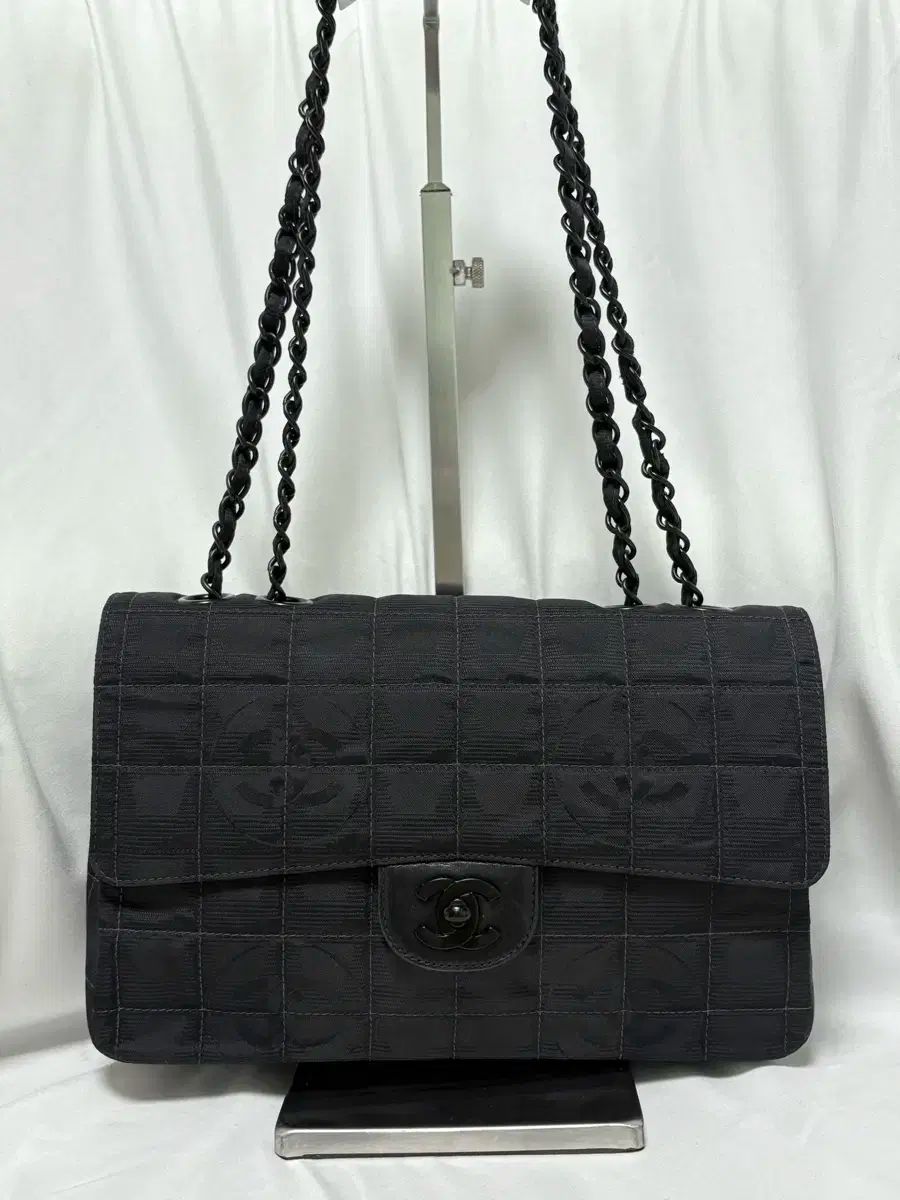 Chanel シャネル クラシック ミディアム ニュー トラベル チェーンバッグ ヴィンテージ
