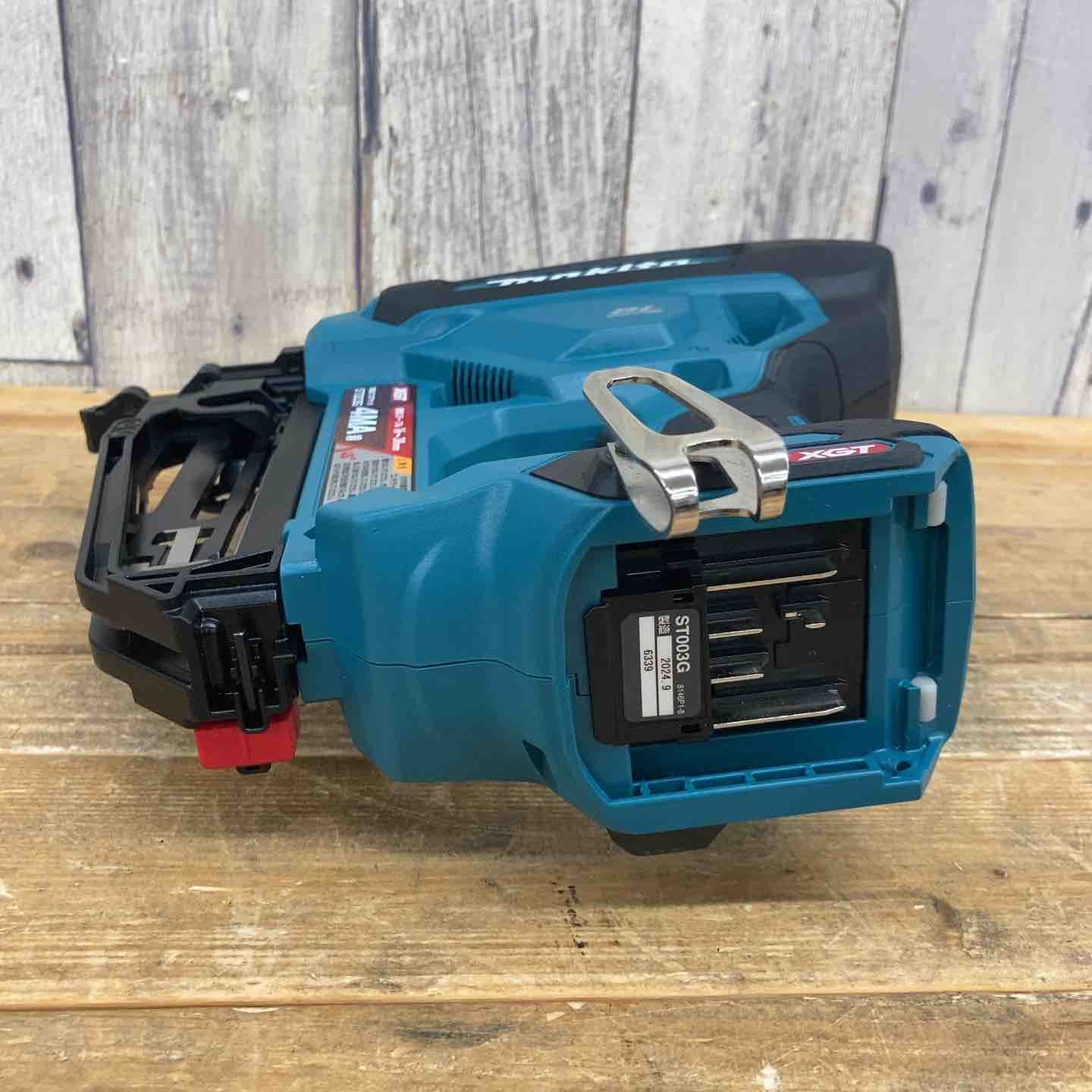 makita コードレスフロアタッカ