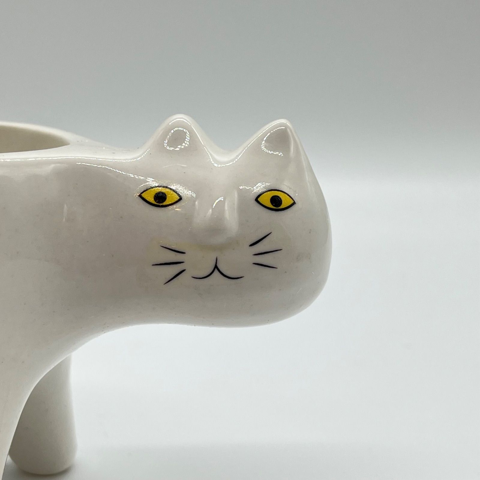 気持ち悪い顔のネコ 猫 陶器 観葉植物 植木 プランター植木鉢