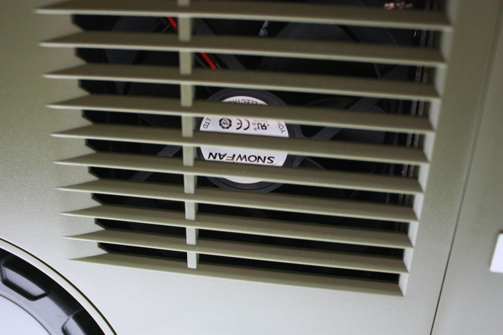 充電式保冷温庫