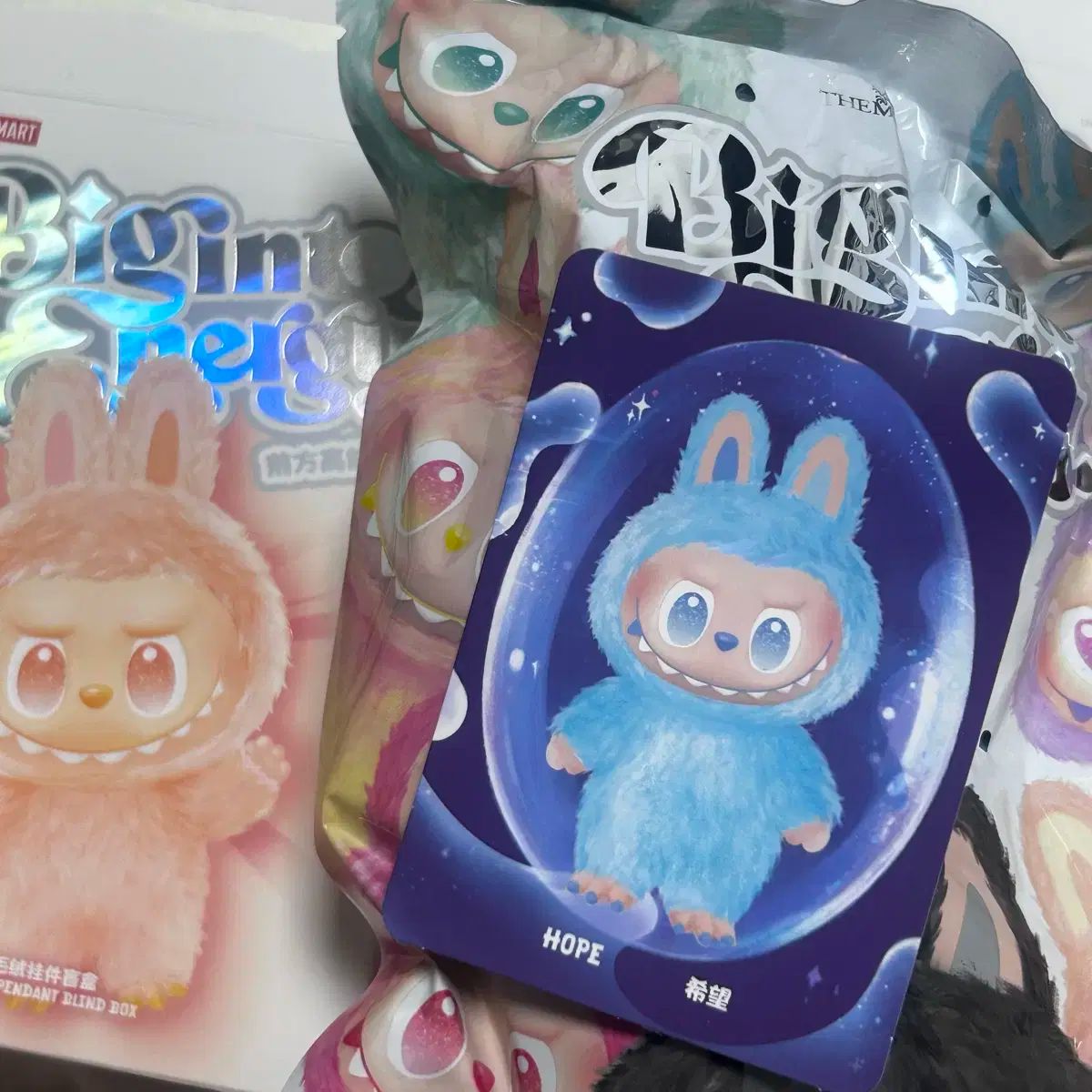 ラブブ　ポップマート購入品(希少品) 楽天市場】日本未入荷 Pop Mart ポップマート ラブブ ザー