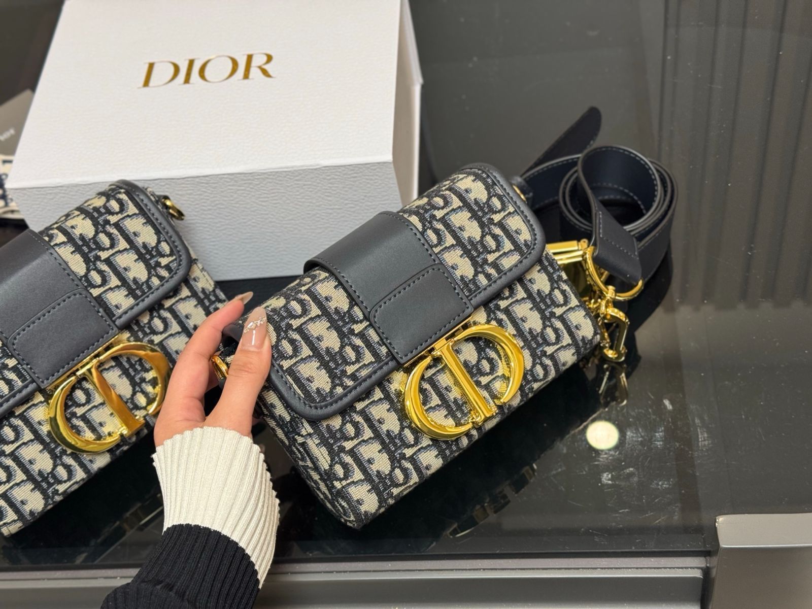 【日本未入荷★】Dior ミスモンテーニュミニバッグ セレモニー Dior Miss Montaigne ミニバッグ ショルダーバッグ チェーン