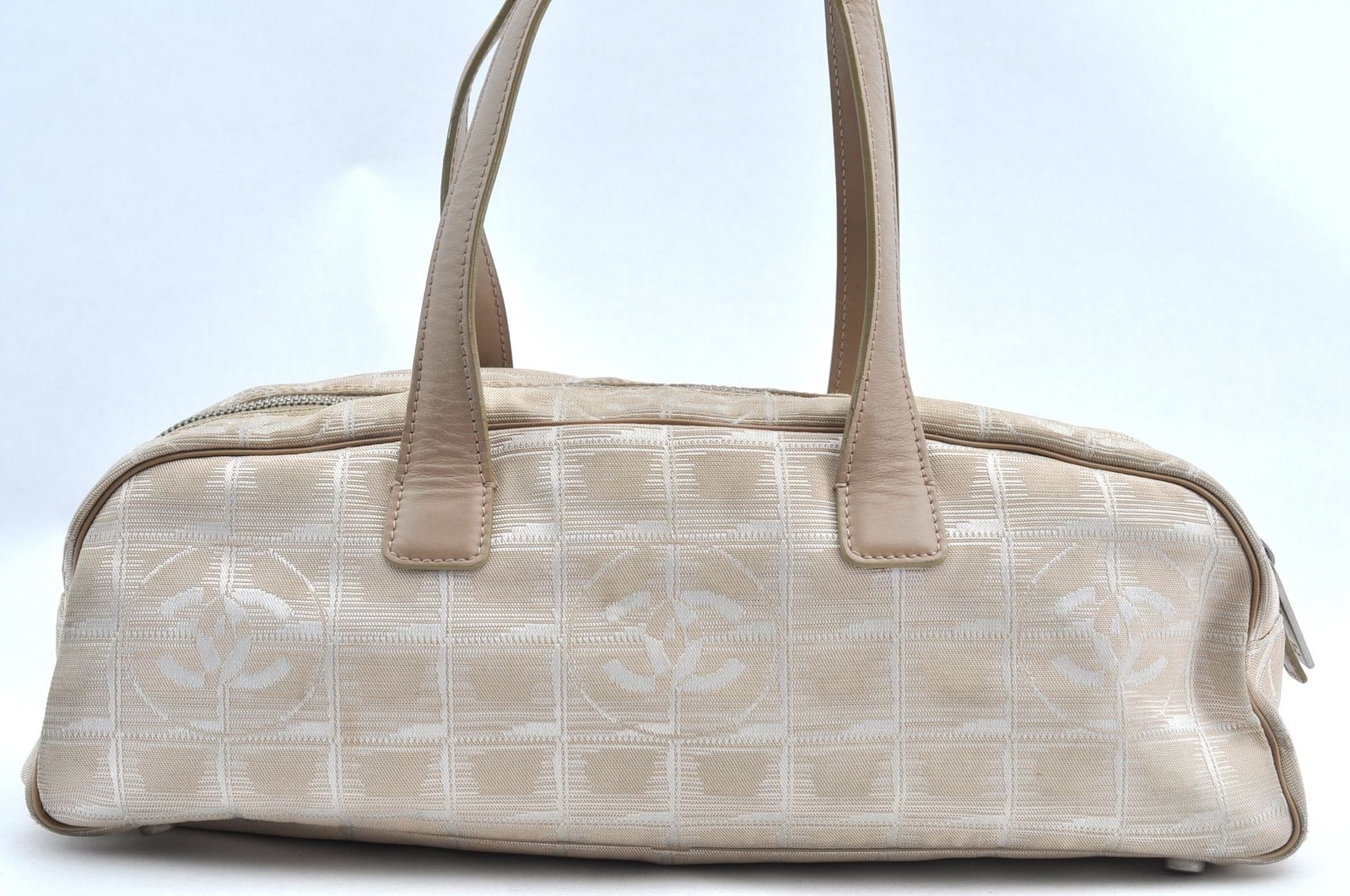CHANEL シャネル ニュウ トラベル ライン ハンドボストンバッグ
