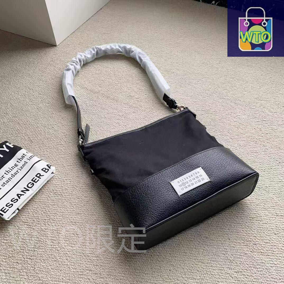新品】Maison Margiela 黒いショルダーバッグ-WTO輸入2 Maison