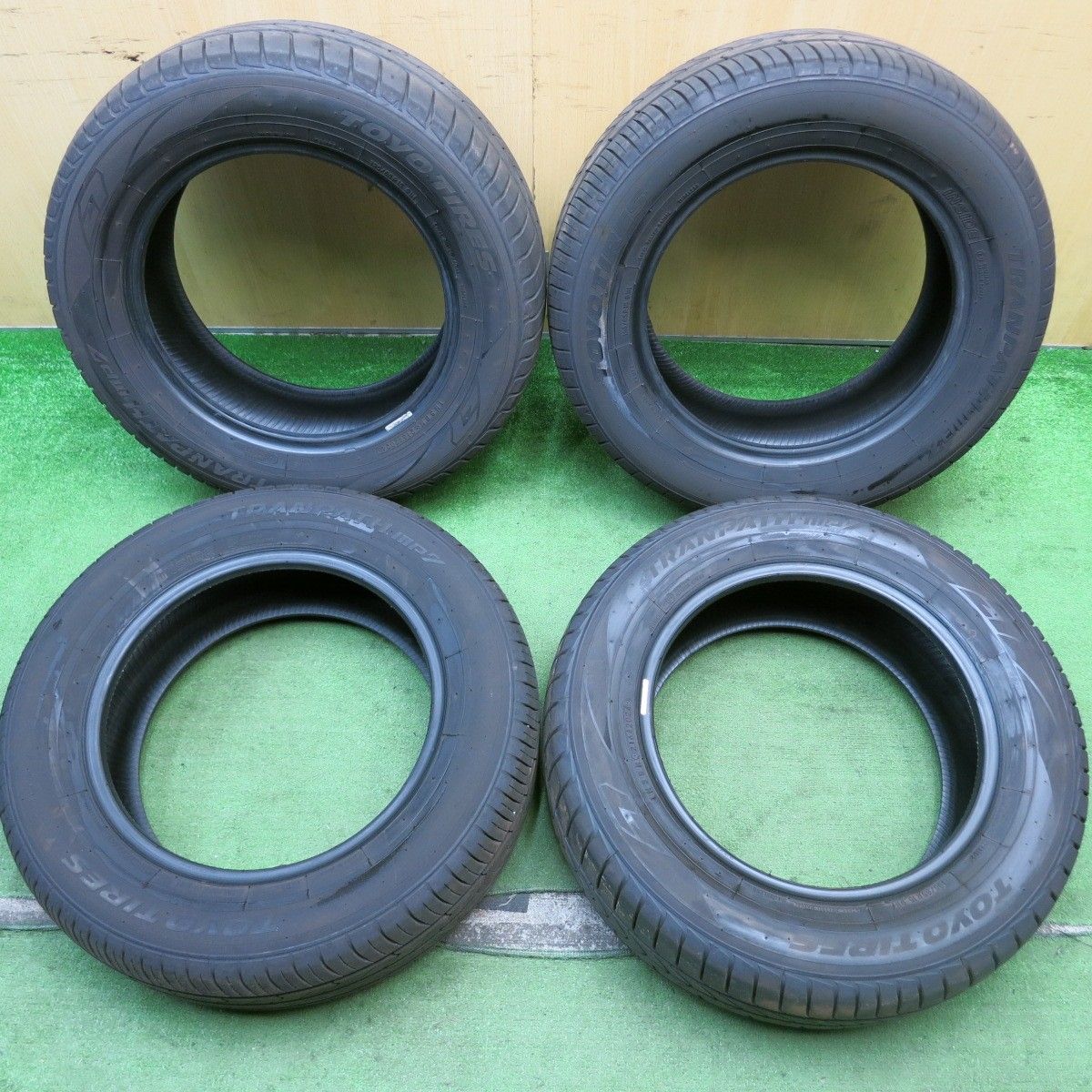 バリ溝！24年！9.5分☆195/65R15 トーヨー トランパス MP7