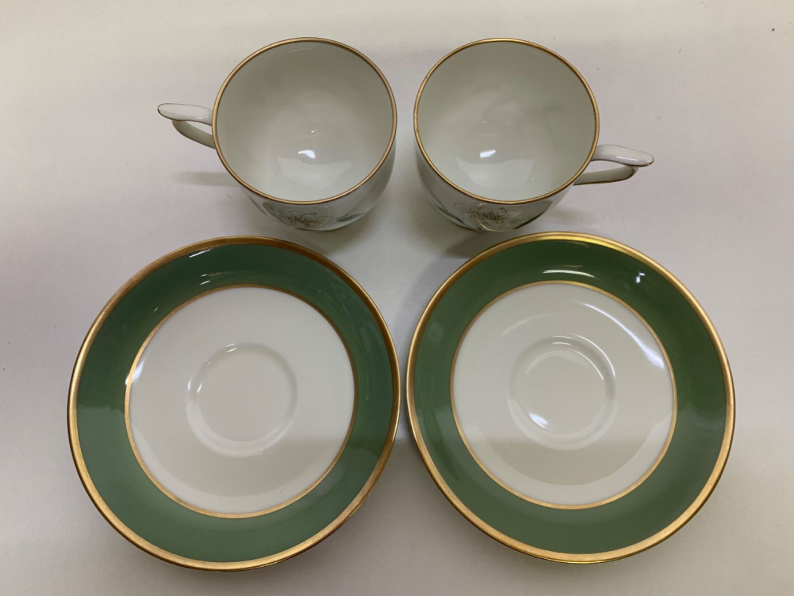 深川製磁 君島一郎 白百合柄 カップ＆ソーサー ペア 未使用 - メルカリ