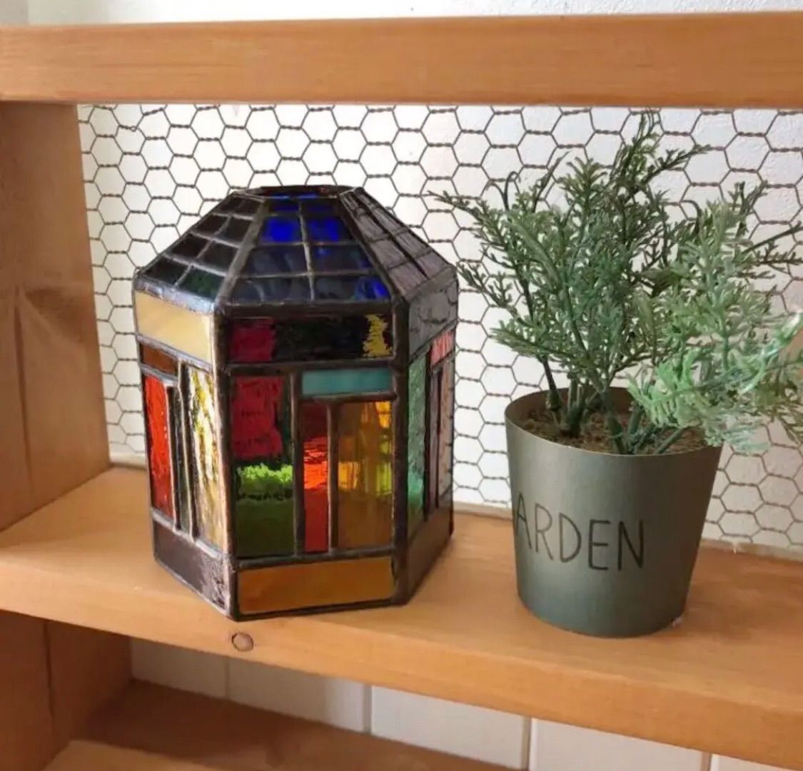 ハンドメイド　ステンドグラス　置物　ランプ ハンドメイド ステンドグラス 置物 ランプ - メルカリ