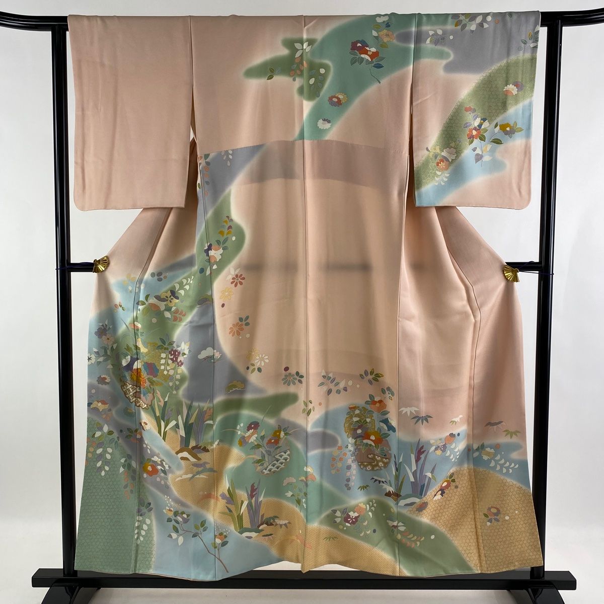 訪問着 名品 雪輪 草花 金糸 金彩 薄ピンク 袷 身丈155.5cm 裄丈63.5cm