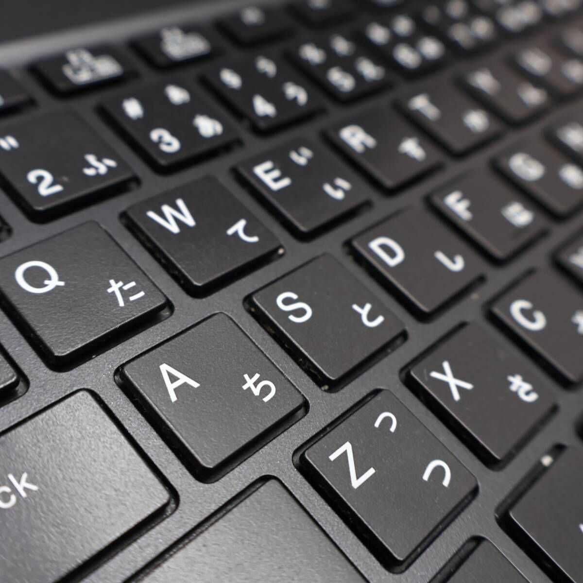 画像内容 ☆完動品 開けばキレイ 8世代i5！M.2 NVMeSSD512GB メモリ8GB☆