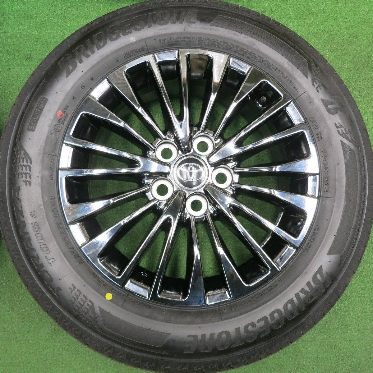 TOYOTA トヨタ 40 アルファード Z 純正 オプション 17インチ 新車外し 2024年製 ヨコハマ ADVAN V03 225/65R17  タイヤ ホイール 4本SET : 240630-6540-225s : オールドギア千葉リユース店 - 通販 - Yahoo!ショッピング