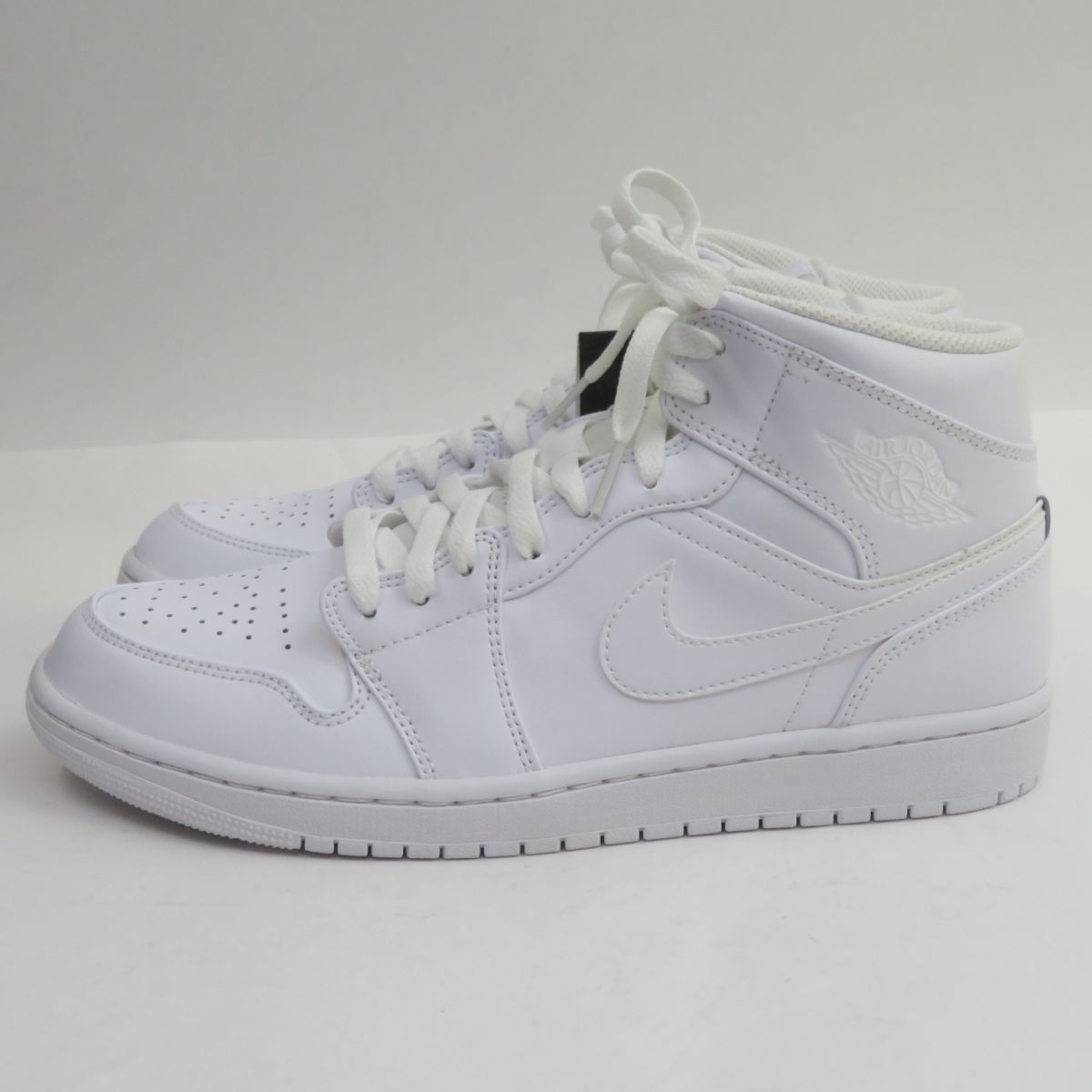 AIR JORDAN