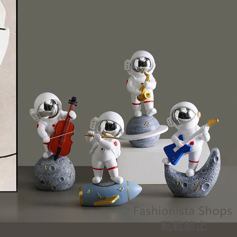 新品未使用】置物 装飾品 人形 フィギュア 宇宙飛行士 アストロ