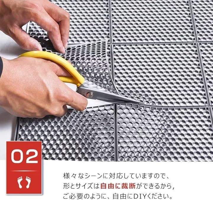 グレー
