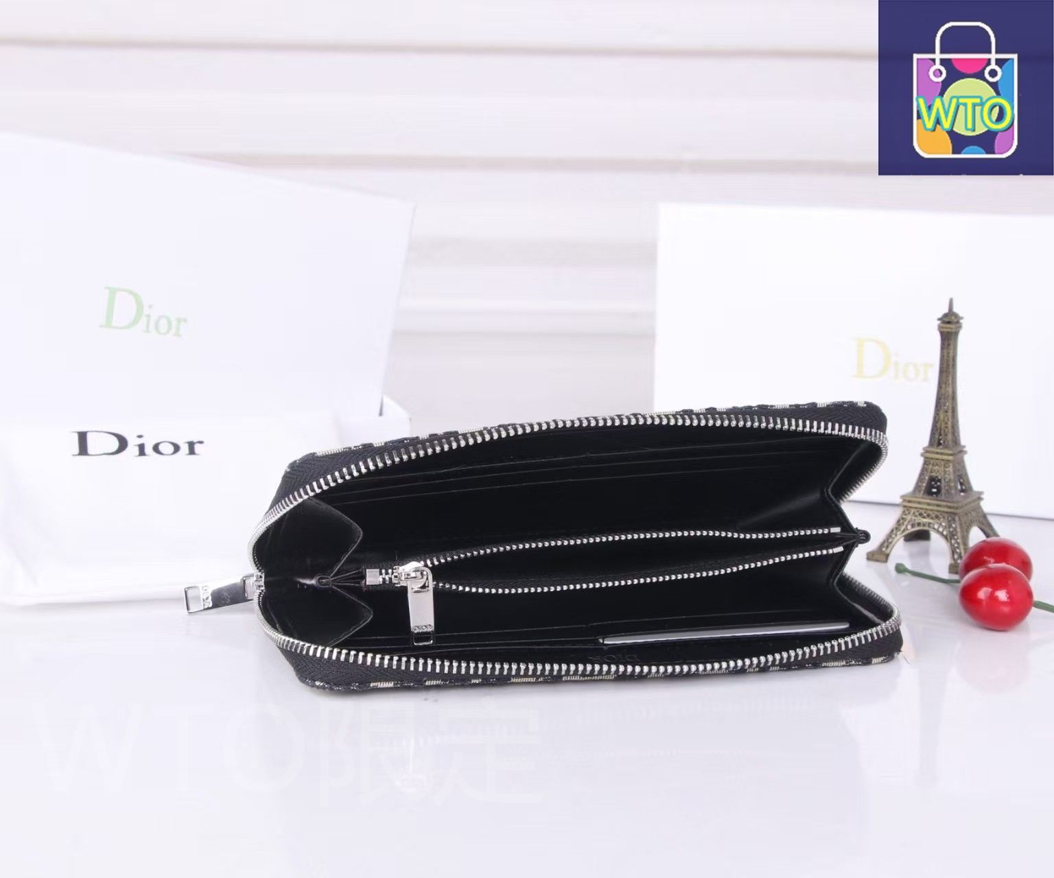 値下げ中‼️美品⭐︎Dior ブラック 長財布 CH6970DW001401_fw_thumbM.jpg